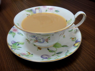 twi-vin-darg-milktea-02.jpg